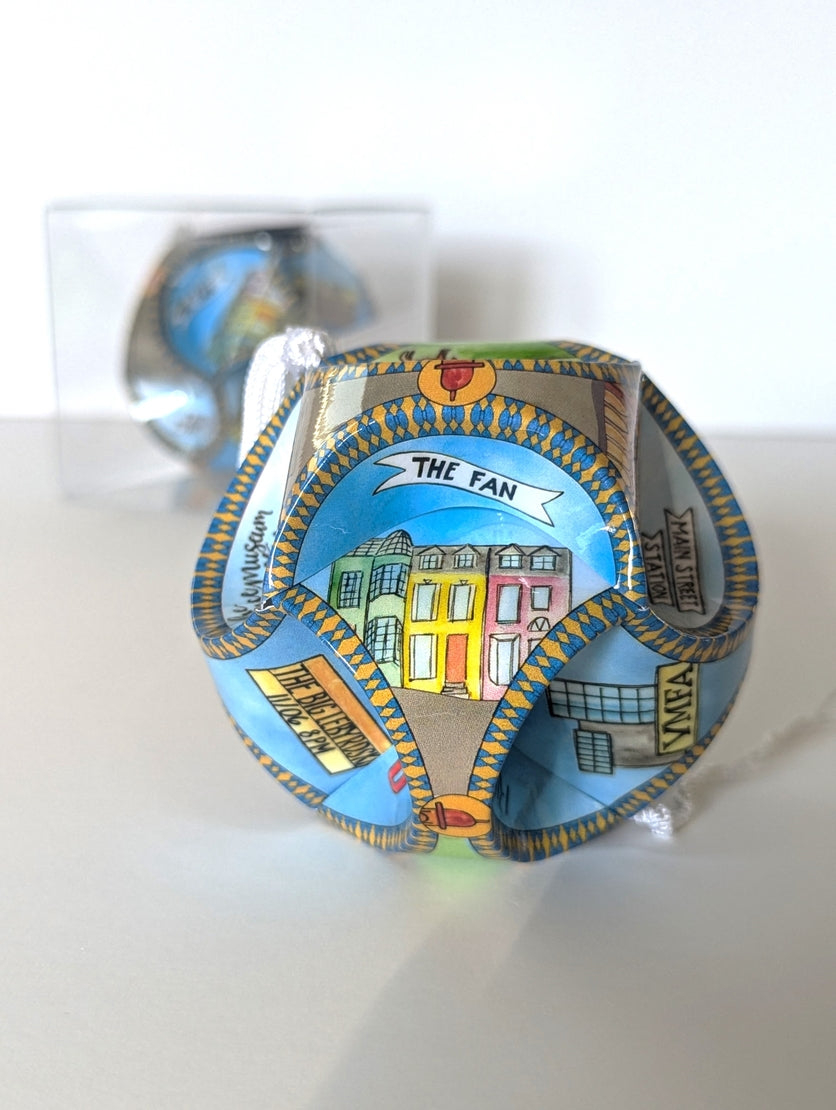 Richmond, VA Globe Ornament