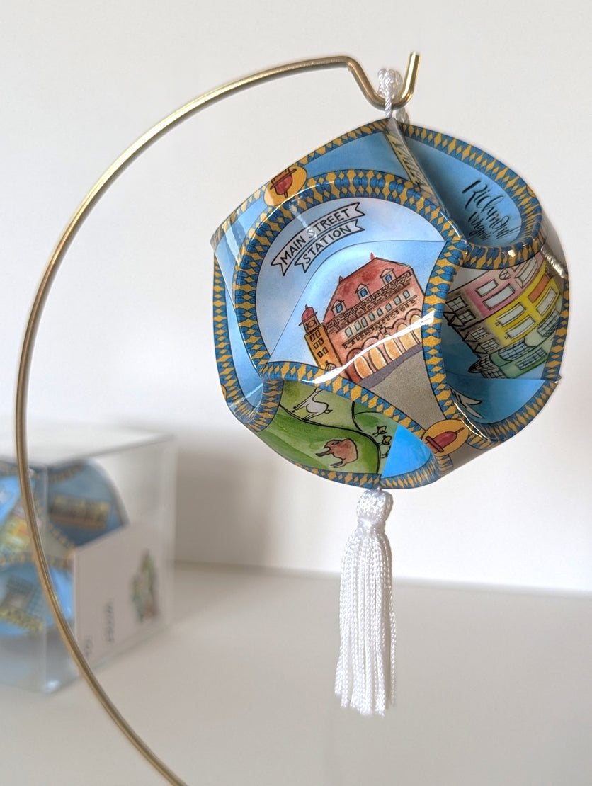 Richmond, VA Globe Ornament