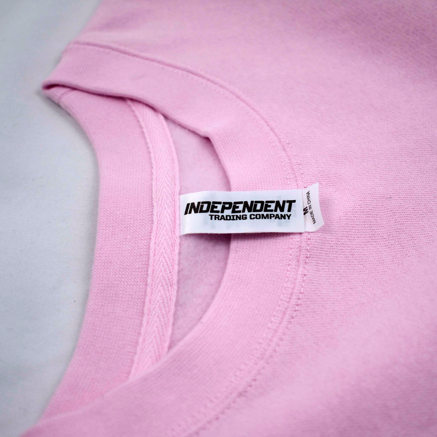 Delta Zeta Sweatshirt- Crewneck Varsity Letters Design