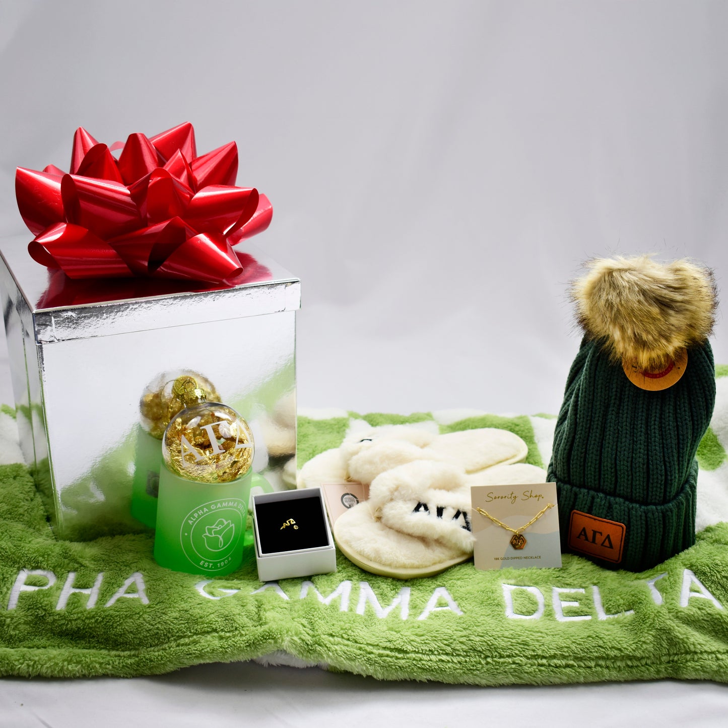 Kappa Delta Ornament - Clear Plastic Ball Ornament with Gold Foil