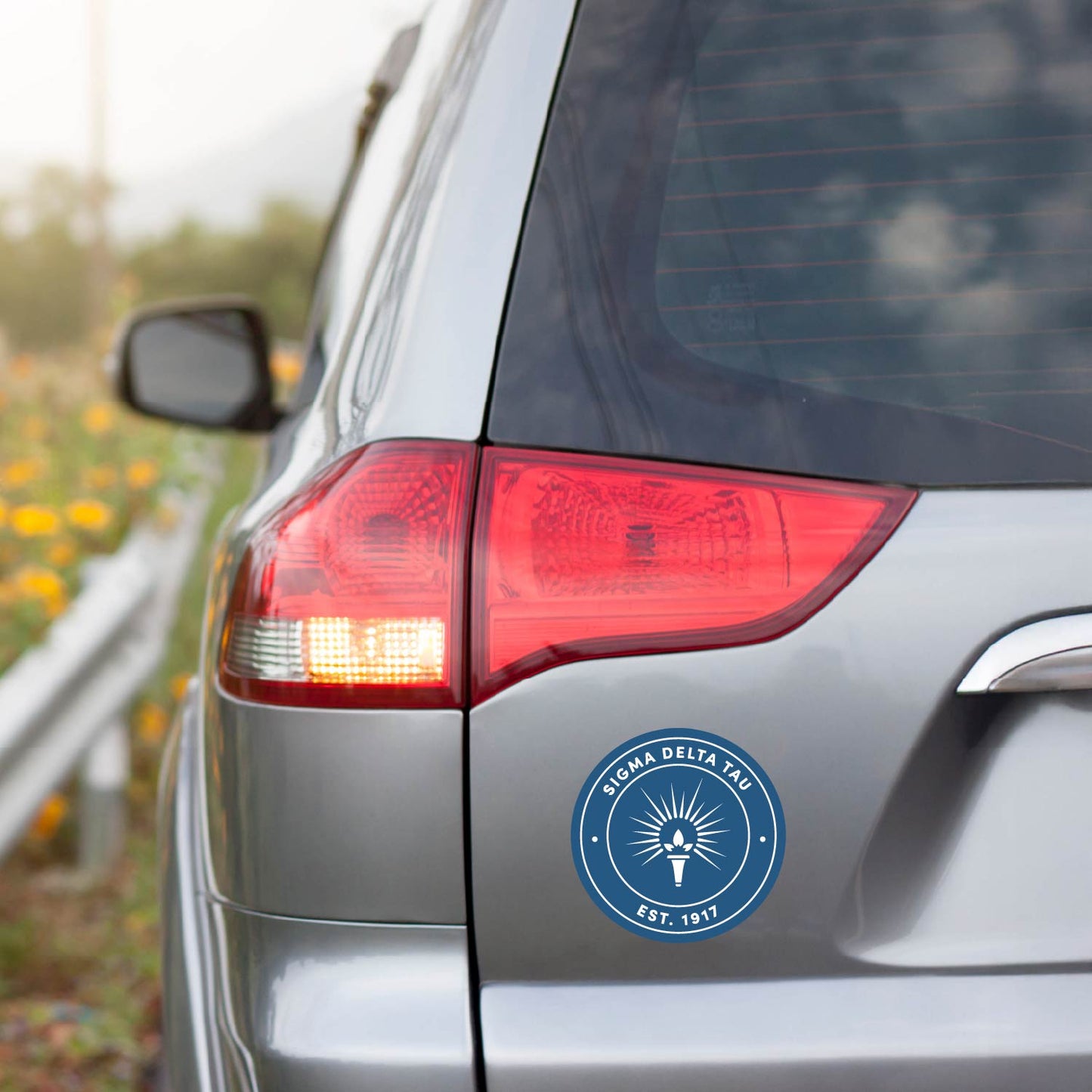 Sigma Delta Tau Sorority Car Decal Sticker- Full Color Circle Logo